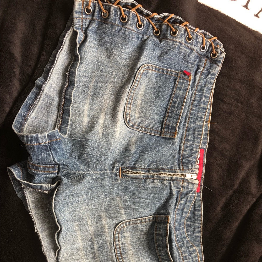 Cute side lace shorts